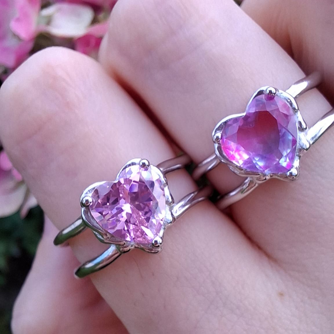 Ring Dripping Heart Violet-Blue