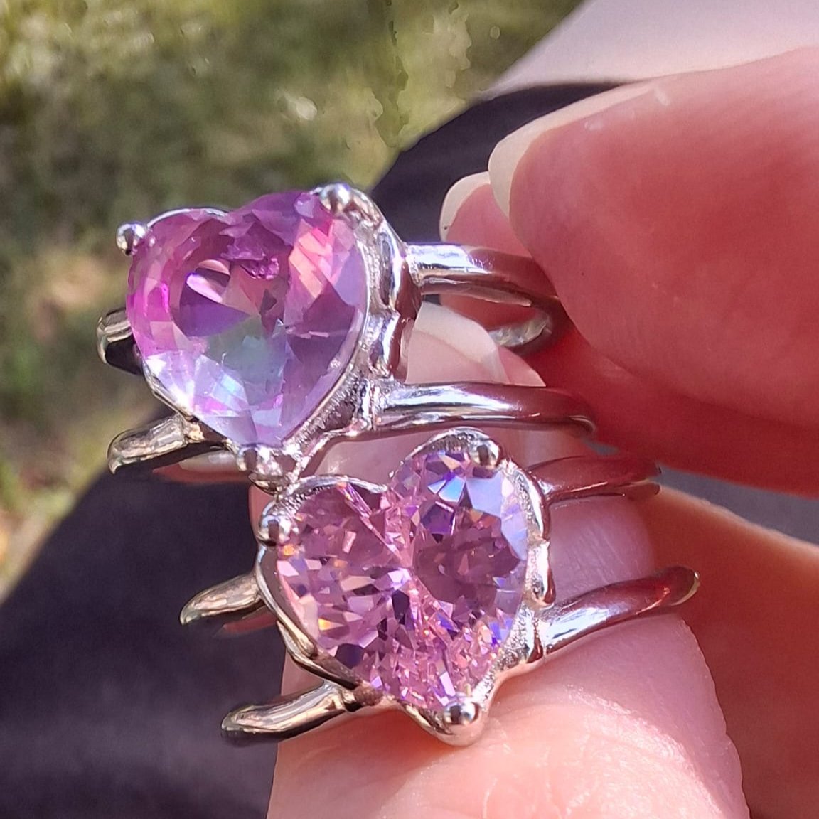 Ring Dripping Heart Violet-Blue